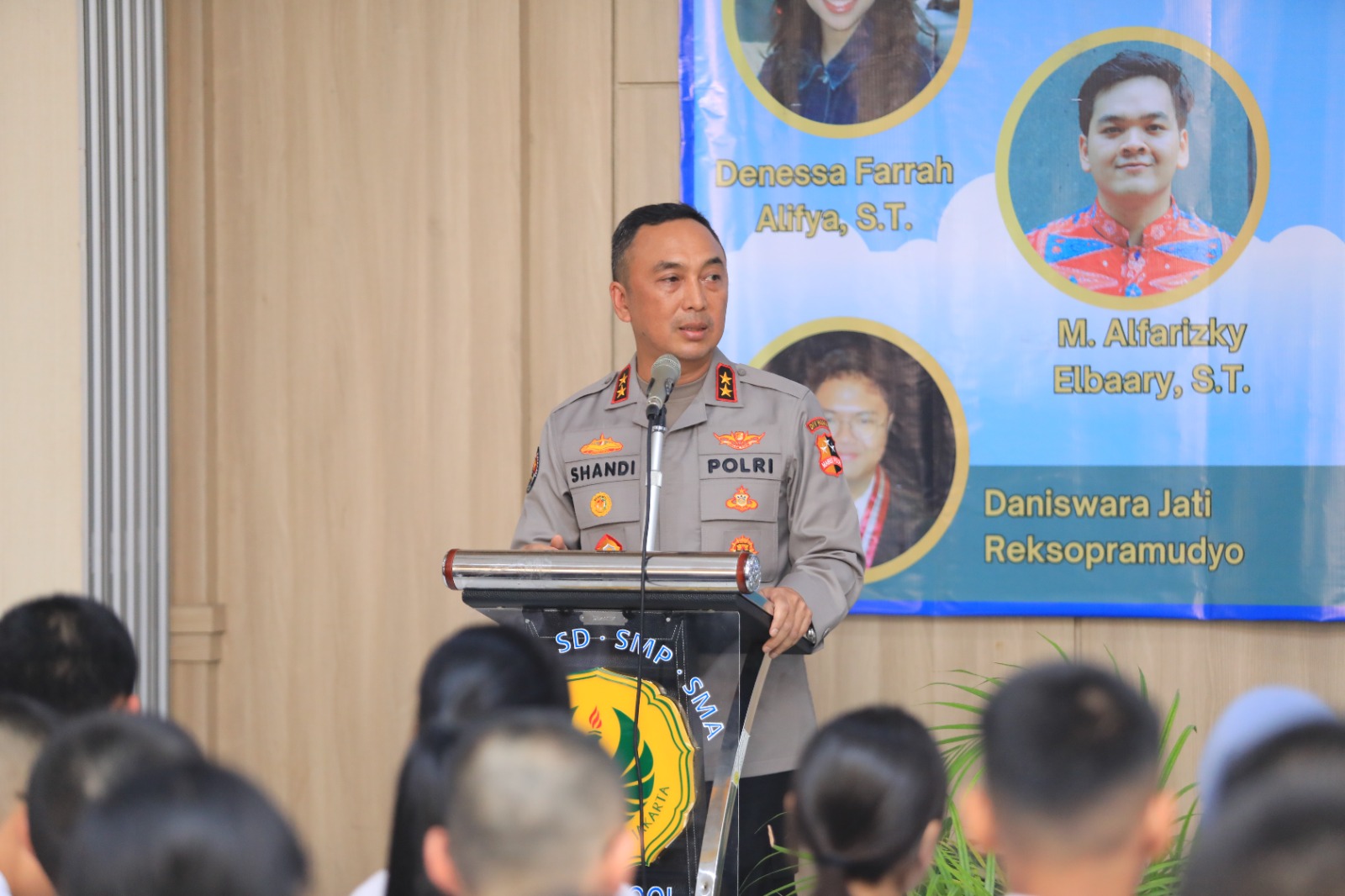 Kadivhumas ke Siswa Labschool: Harus Kerja Keras, Cerdas, Tuntas, dan Ikhlas