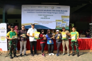 Sinergi Perum BULOG dan TNI Dilanjutkan Lewat GPM di Yonif 328/Dirgahayu, Cilodong