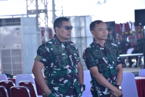 Semangat Prajurit Pasmar 1 Ikuti Latihan Upacara Kehormatan Militer