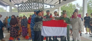 Dandim 1208/Sambas Dampingi Bupati Hadiri Operasi Pasar Murah Dan Tinjau Lokasi PLBN Temajuk Kec. Paloh
