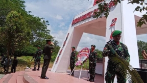 Dandim 1208/Sambas Hadiri Upacara HUT RI Ke 80 Di Kabupaten Sambas Dan Ziarah Nasional Ke TMP