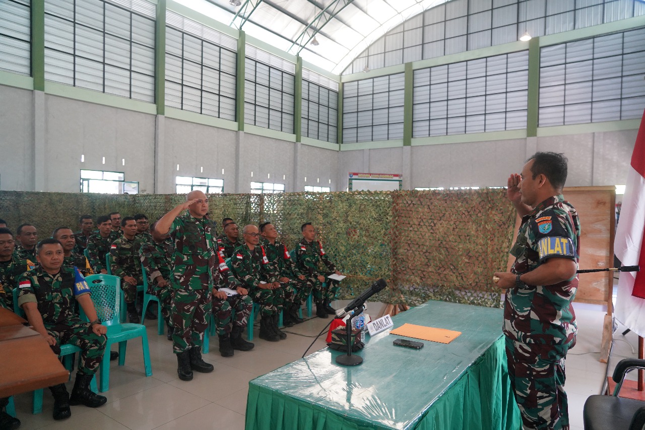 Danrem 121/Abw Brigjen TNI Purnomosidi Laksanakan Pembukaan Latihan Posko I Kodim 1208/Sambas