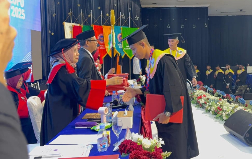47 Personel Batalion D Pelopor Polda Sulsel Raih Gelar Sarjana