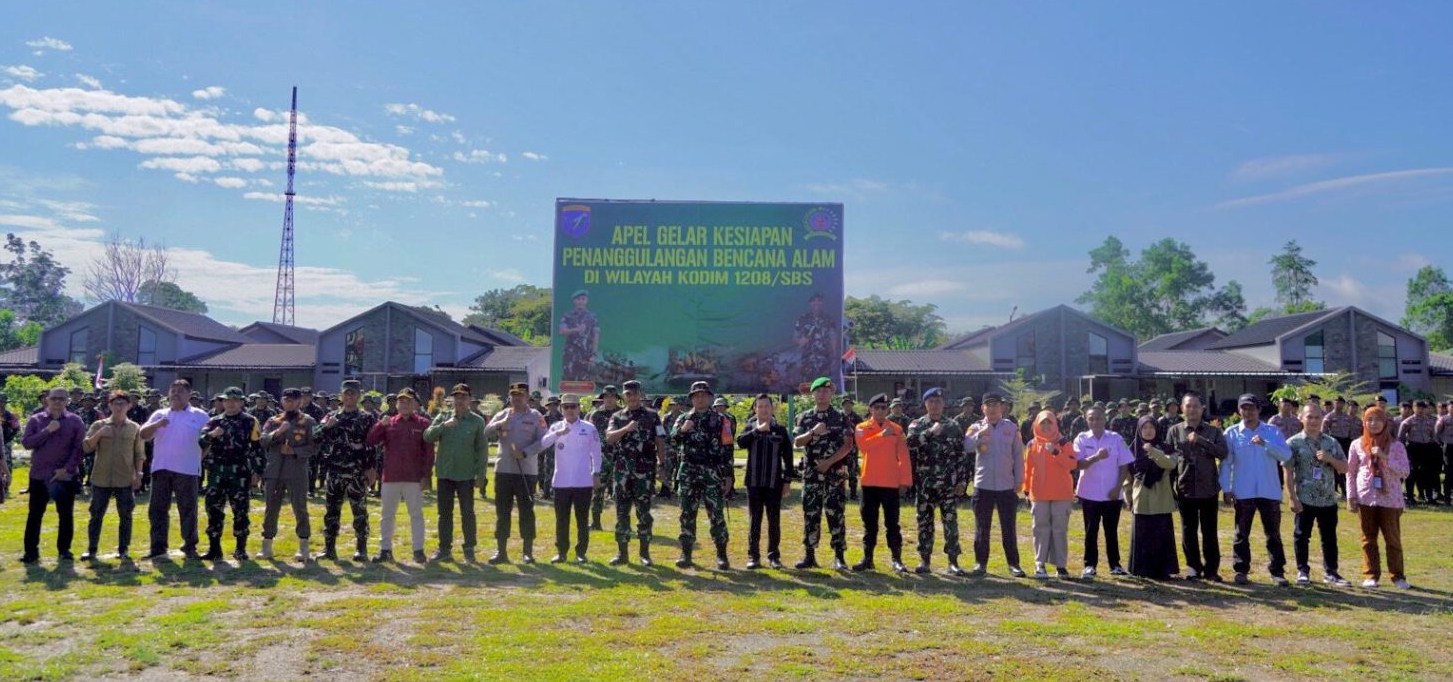 Danrem 121/Abw Brigjen TNI Purnomosidi Pimpin Apel Gelar Pasukan Penanggulangan Bencana Kodim 1208/Sambas