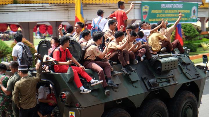 TNI AD Fair 2025: Pamer Alutsista Canggih, Edukasi Militer dan Panggung Rakyat di Silang Monas