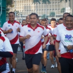 Kasad Menyentuh Garis Finish, Rakyat Menyambut: Panglima TNI Run Warnai HUT ke-80 TNI
