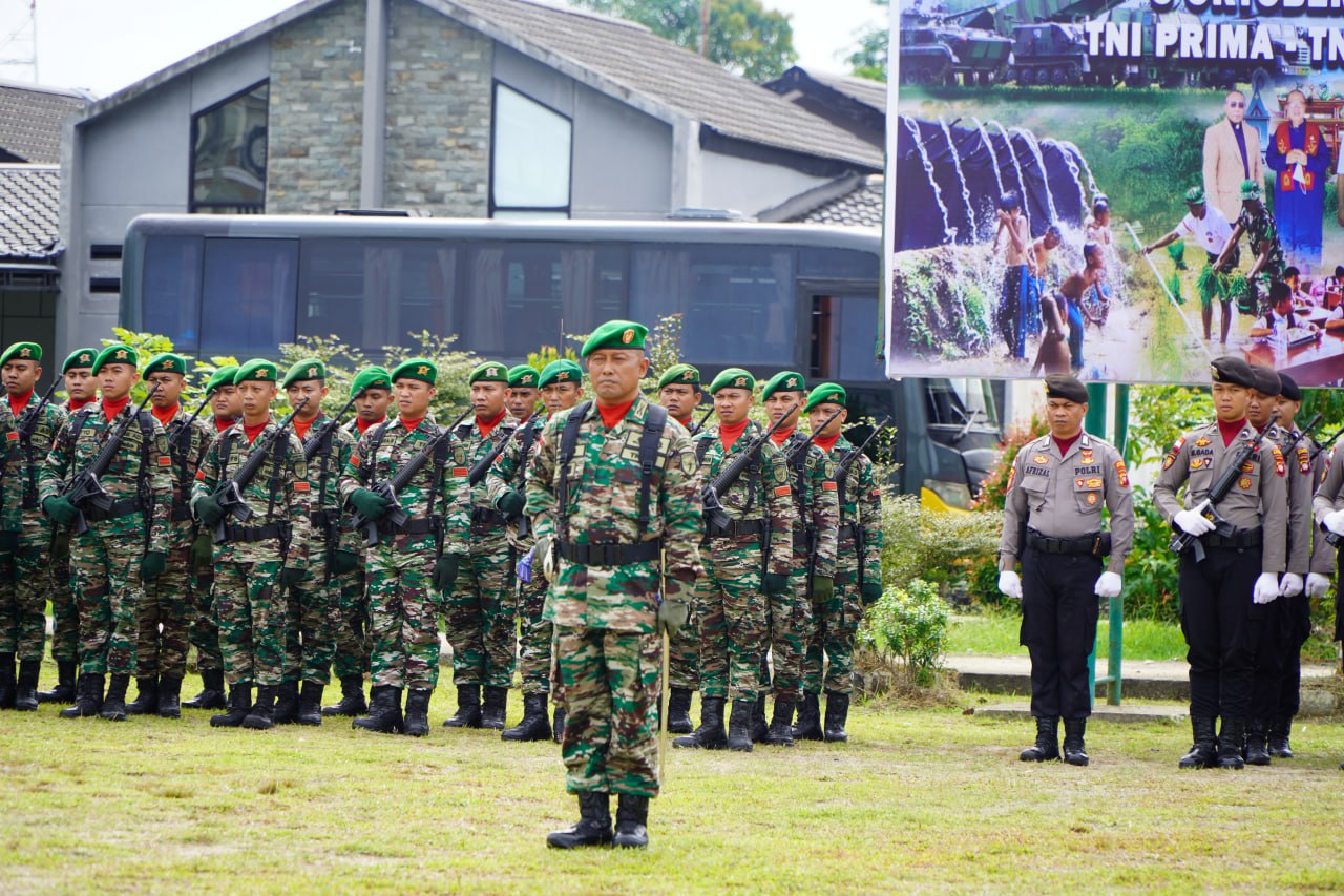Peringati HUT TNI Ke 80 Tahun 2025 Kodim 1208/Sambas Gelar Upacara