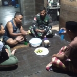 Satgas TMMD Sambas Ngopi Santai Bersama Warga, Bahas Pembangunan Desa