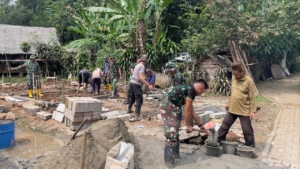 Satgas TMMD ke-126 Kodim 0601/Pandeglang Bangun MCK  Tingkatkan Kesehatan dan Kesejahteraan Warga Desa