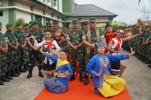 Kunker di Kodim 1208/Sbs, Pangdam XII/Tpr: Minta Prajurit Bijak Gunakan Medsos dan Loyal