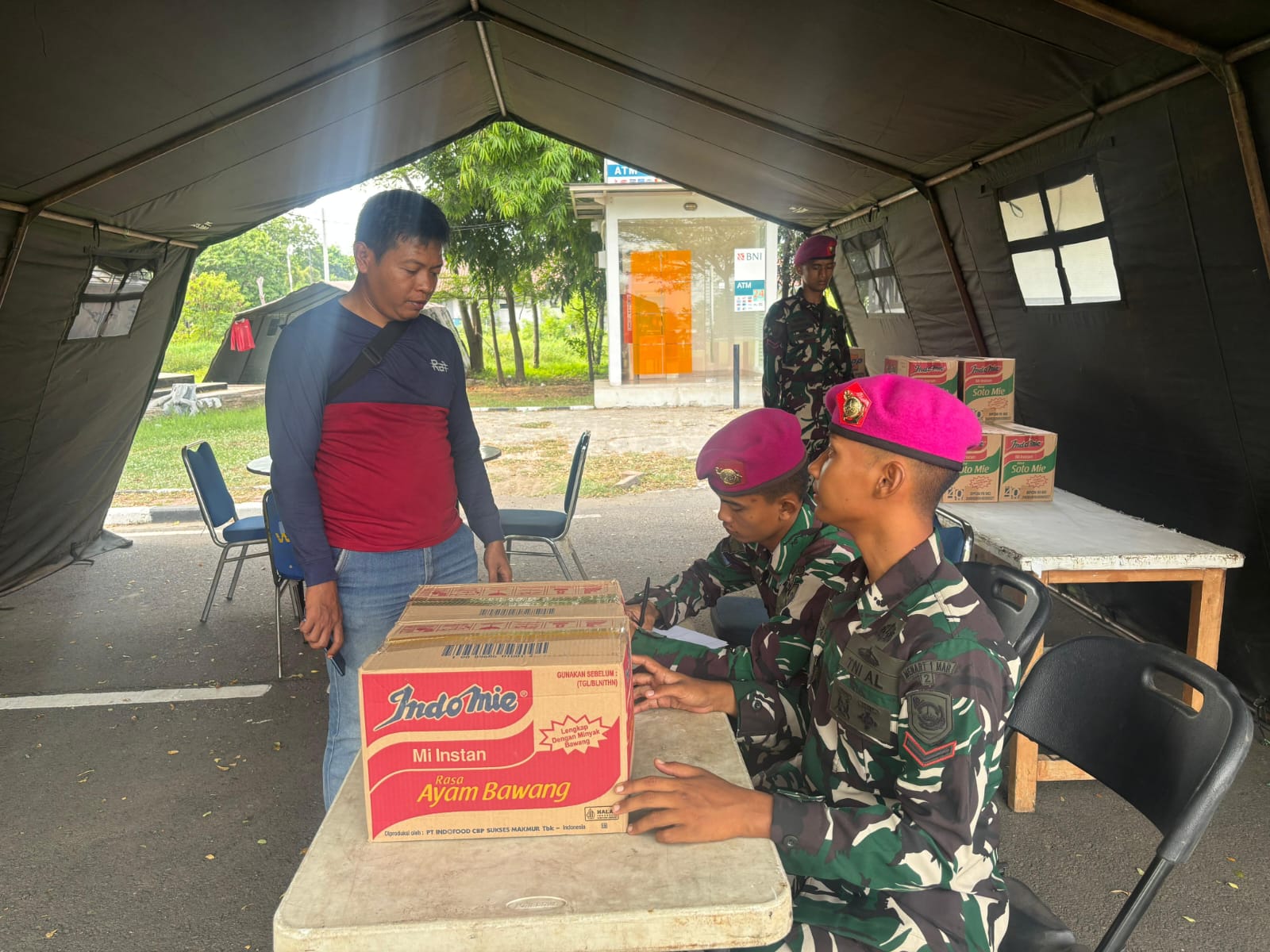 Pasmar 1 Dirikan Posko Bantuan Kemanusiaan Bencana Alam Sumatera