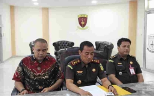Kasus Kades Tebuah Elok dan Alarm Pengawasan Dana Desa di Sambas