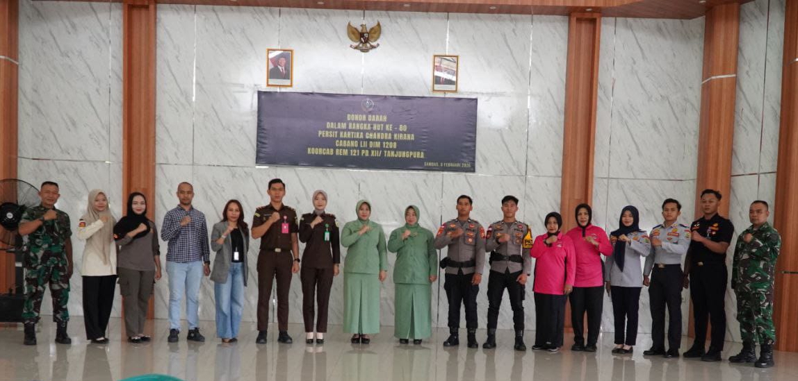 Jelang HUT ke-80 Persit Kartika Chandra Kirana, Kodim 1208/Sambas Gelar Donor Darah