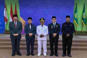 Bupati Sambas Lantik Direktur PDAM dan Dua Pejabat Kecamatan Paloh