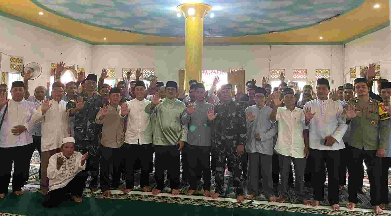 Danramil 07/Teluk Keramat Laksanakan Safari Ramadhan bersama Forkopimda Kabupaten Sambas