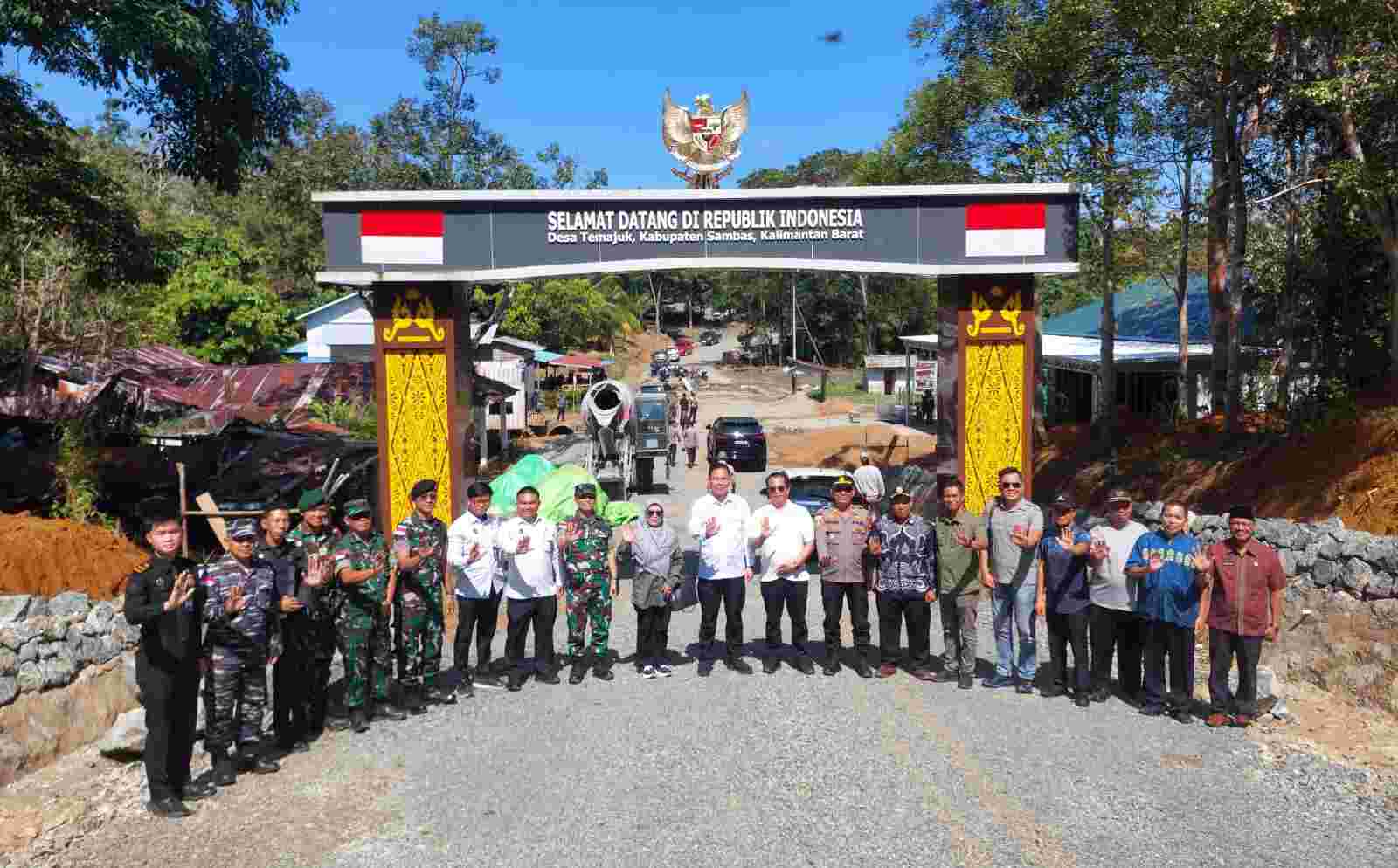 Kemenko Polkam Tinjau Temajuk, Sinkronisasi dan Perkuat Pengelolaan Perbatasan RI–Malaysia 