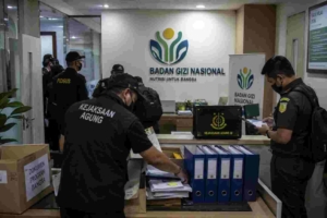 Baru Dicopot, Kantor BGN Digeledah Kejagung Dini Hari