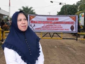 15 Tahun Persoalan Lahan, Gustina Pertanyakan Penggunaan Tanahnya sebagai Akses PT SEC Sambas