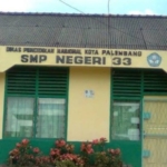 Dugaan Mark-up Anggaran Pengadaan Kipas Angin, Kepala SMP Negeri 33 Palembang Bungkam Saat Dikonfirmasi Wartawan